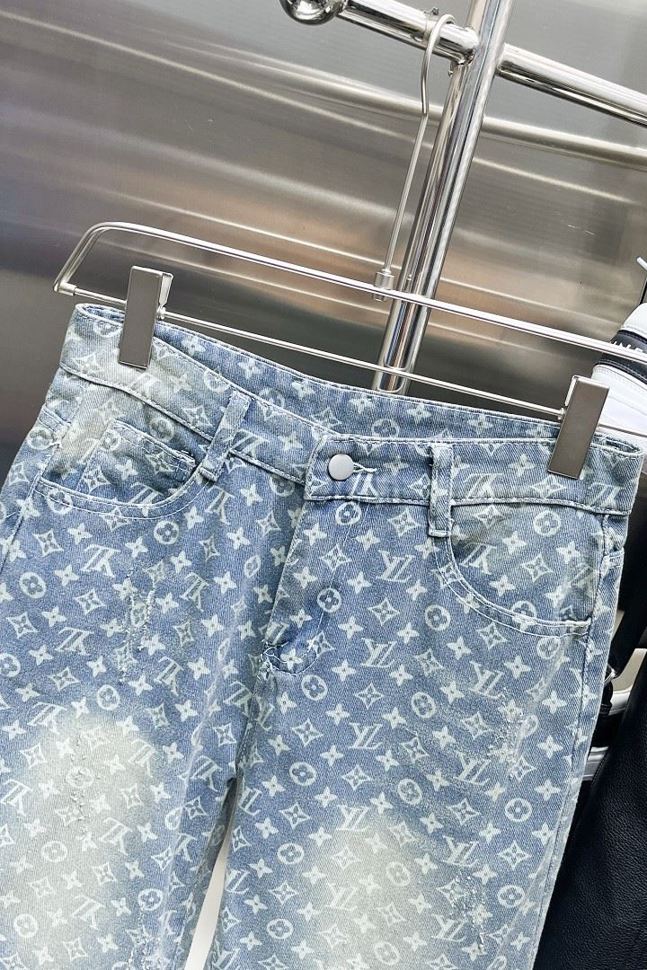 Louis Vuitton Short Pants